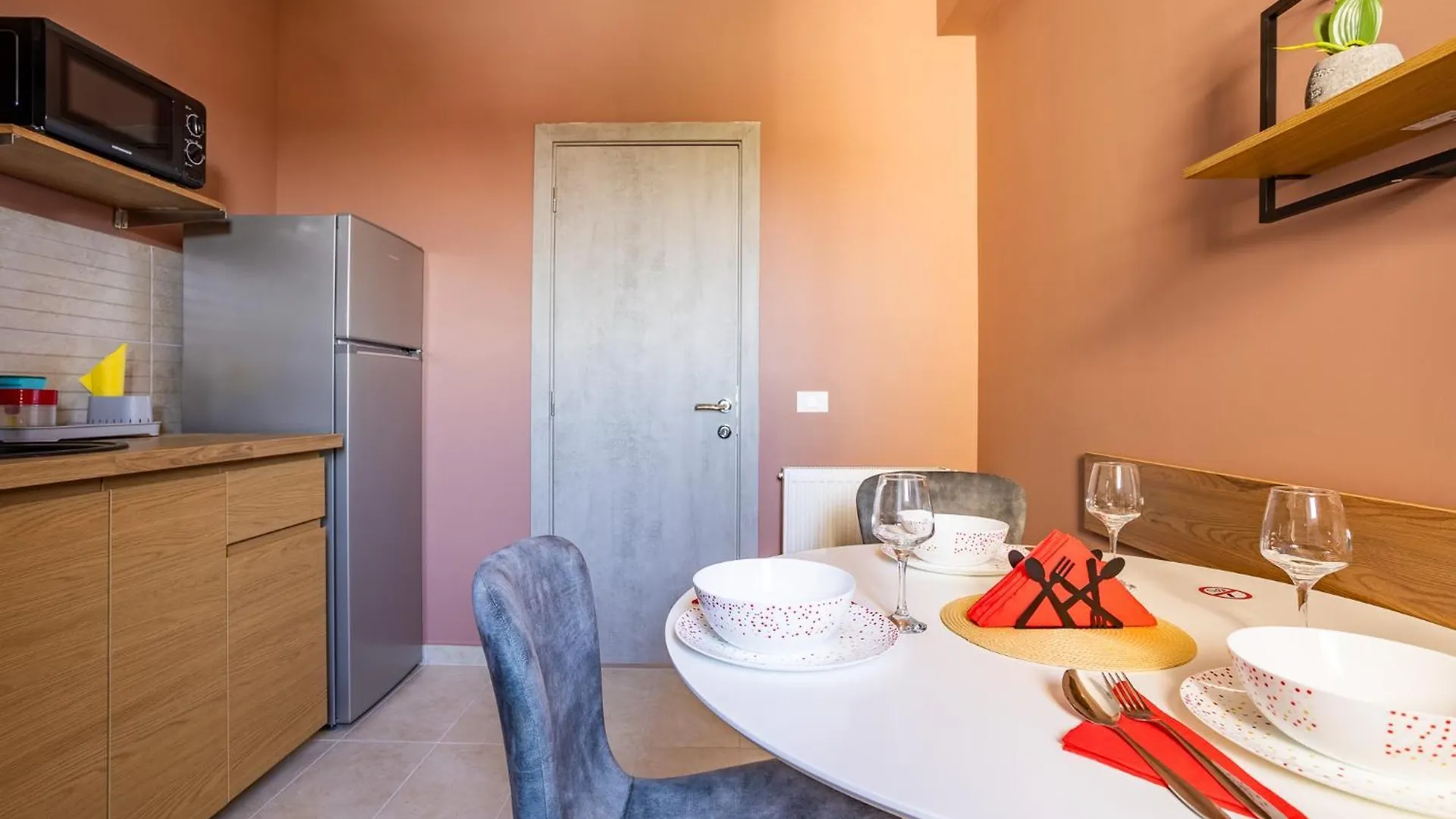 Luxury Sabina 35 Apartment Bucharest Romania