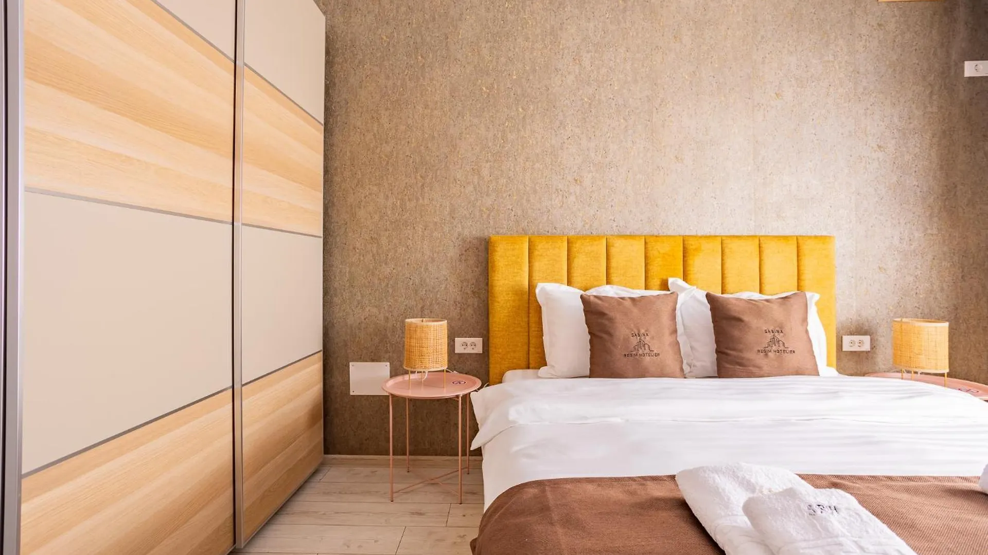 Luxury Sabina 35 Apartment Bucharest 0*,